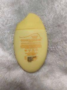 Moody Vitamin C Hydrating Fluid Sunscreen