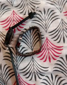 Stylish Womens Watch(Both Not Working)