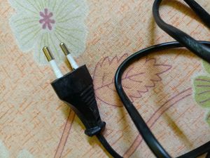 Hair Straightener/Curling machine