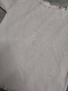 White Basic T-Shirt for 4-6 years girl
