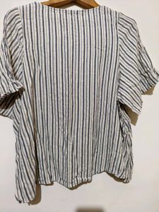 Size S/ M Striped Square Neck Top