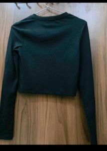 Long Sleeve Crop Top