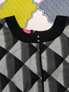 Stylish Checked Dupatta
