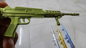 New PUBG Rifle Gun nape Gel Pen for Kids Boy Gift