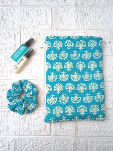 Pouch With Scrunchie 🎀