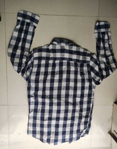 Men Checkered Spread Collar Casual Shirt