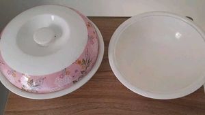 New Melamine Dishes Set Of 4pcs Plus 1Crystal Bowl
