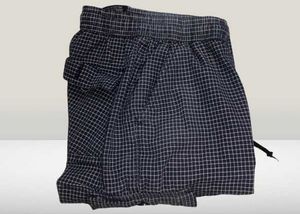 Men&#39;s Checkered Navy Blue Shorts