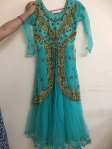 Heavy gown