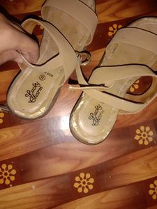 Stylish nude sandal