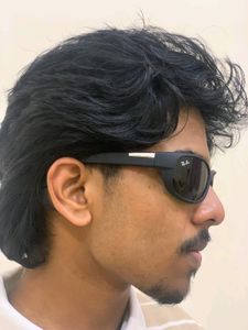 Ray-Ban Matte Sunglass