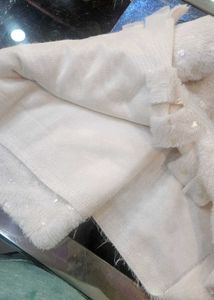 New Luxury Woolen Shawl With Hearts