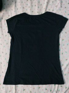 Max Black Tshirt