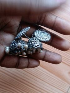 Earring