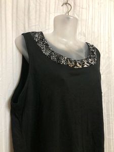 Black Sleeveless Top