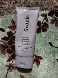Foxtale Nourishing Moisturizer With Niacinamide