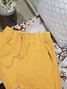 Mustard Casual Pants