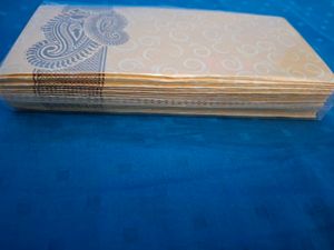 Pack Of 25 Cream Color Gold Foil Gifting Envelope