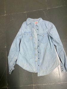 levis denim shirt