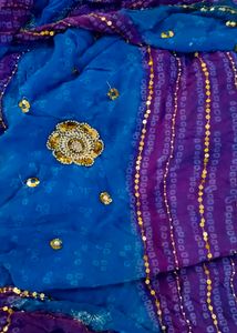 Ethnic Saree With A Vintage Purse!!!