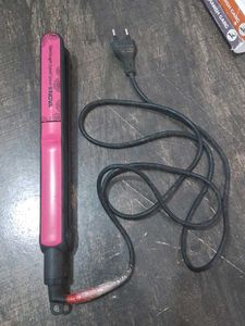 Nova Hair Straightener