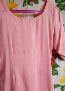 Pink Sweetheart Neck Kurti! 🩷