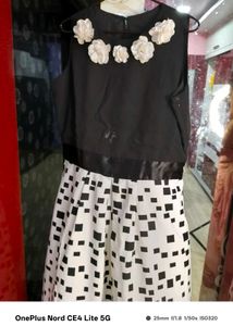 Beautiful Kurti With Flower Work