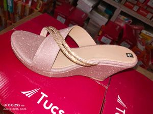 Elegant Women's Heels 👠
