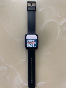 Noise Fitness Smart Band Watch