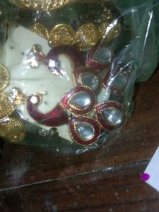 🎉Brand New 🎀🎁beautiful Studded Earrings