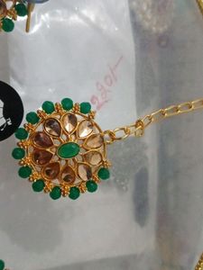 Green Necklace Set