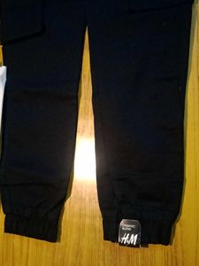 H&amp;M Imported Black Cargo Pants