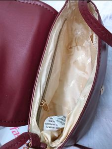 Premium Fastrack Sling Bag