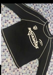 Rockmore Graphic Ribbed Long Sleeve Top