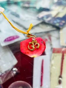 pure gold 20 carat om pendent