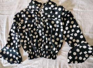 Funky Geometric Print Crop Top