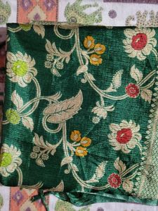 Emerald Green Floral Banarasi Silk Dupatta