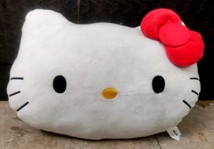 🎀Hello Kitty Plush Pillow 🎀