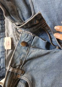 Frayed Hem Jeans