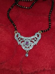 Small Simple Mangalsutra Locket