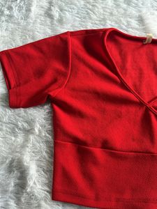 red crop top