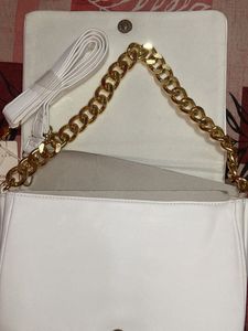 Selling Brand New Sling Bag from Europe