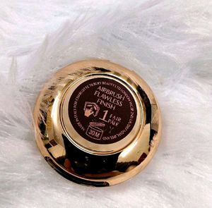 Charlotte Tilbury Airbrush Flawless Finish Powder