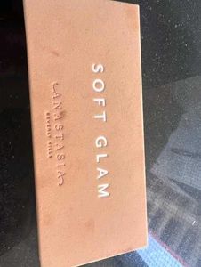 Anastasia Soft Glam Palette