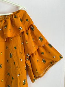 Chic Mustard Floral Off-Shoulder Top
