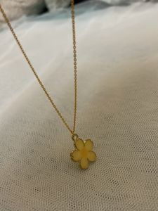 Cute Daisy Chain