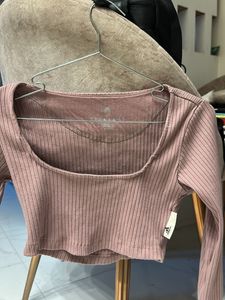 Deep neck crop top