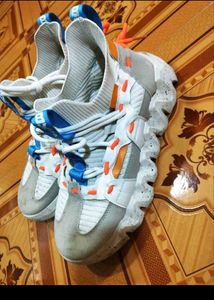 BK Sport Sneakers