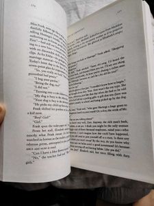 Lessons In Chemistry - Bestseller Fiction