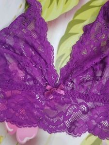 (1300)Purple Lace Bralette